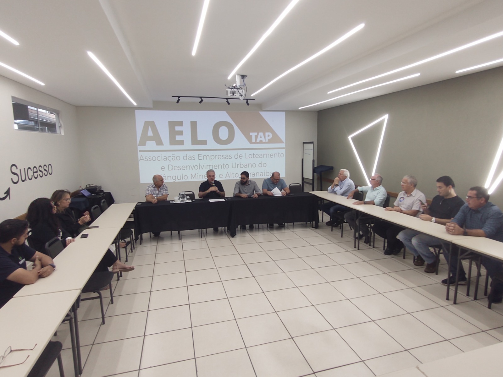 Aelo-TAP realiza ação para receber pré-candidatos a prefeitura de Uberlândia