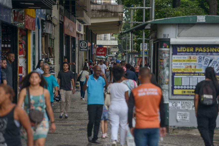 Natal em Minas Gerais reforça resiliência do comércio varejista, aponta Fecomércio MG