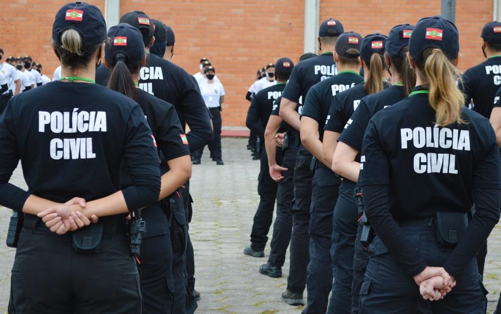 TCE de Minas Gerais define aposentadoria sem pedágio para policiais civis com ingresso até 1998