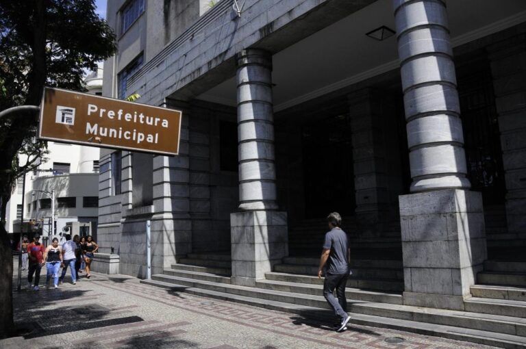 Serviços da Prefeitura de BH terão alterações no funcionamento durante feriados de abril
